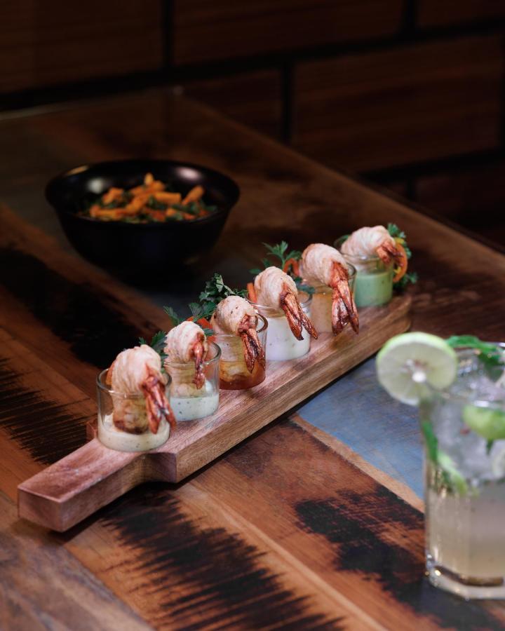 The Panoramic Getaway Hotel Мунар Екстериор снимка Shrimp cocktail